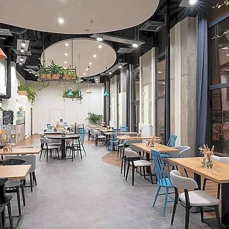 Convictus For Business & Travellers Hotel 3*